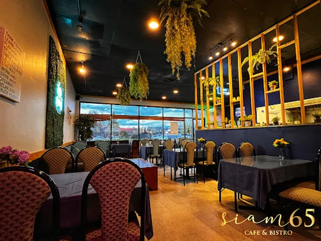 Siam 65 Cafe&Bistro