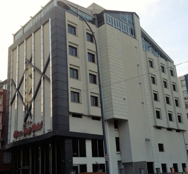 Centrum Business Hotel