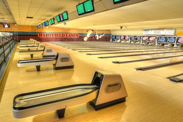 Hartfield Lanes