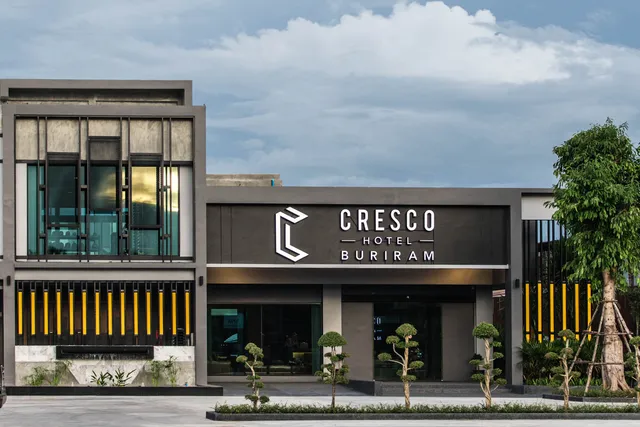 Cresco Hotel - Buriram