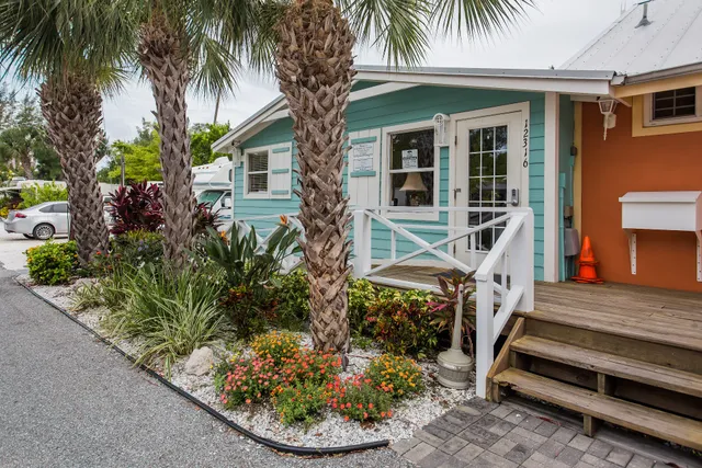 Buttonwood Inlet RV Resort