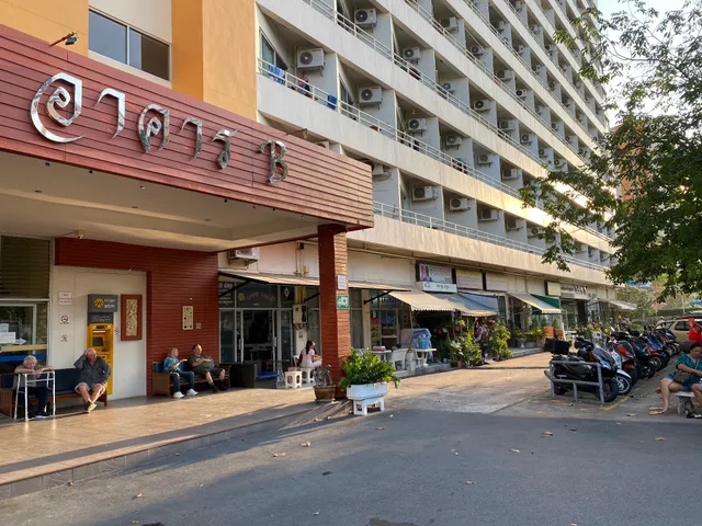 วิวทะเลจอมเทียนคอนโดมิเนี่ยม 1 ตึก B