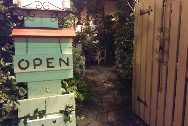 プチ・クール・ダルジャン