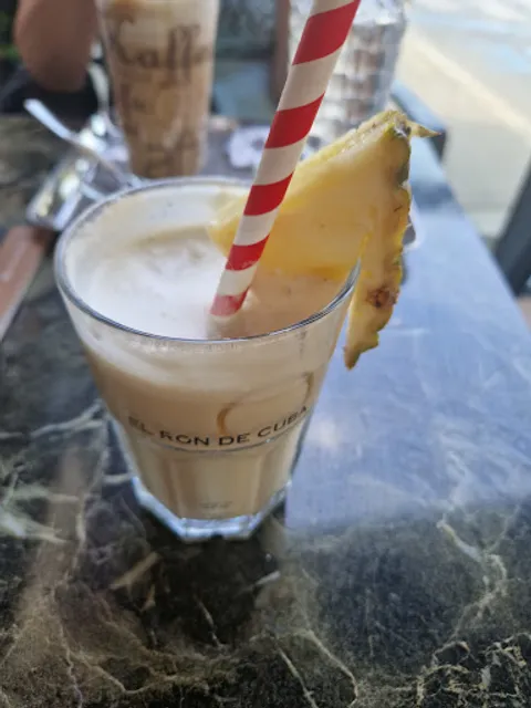 C&C Deluxe Cocktailbar