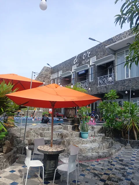 D'Nor Eat and Fun Madiun