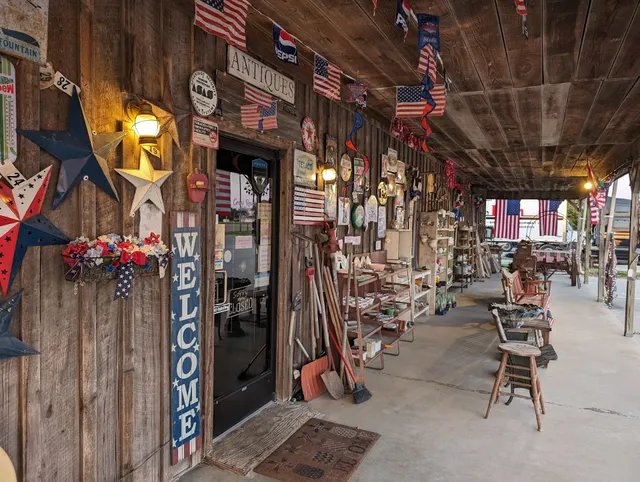 Cross Roads Antiques