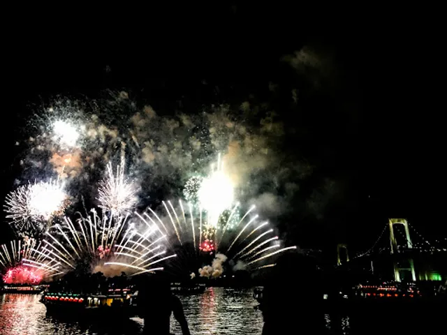 東京の屋形船「なわ安」