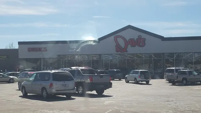 Davis Food & Drug