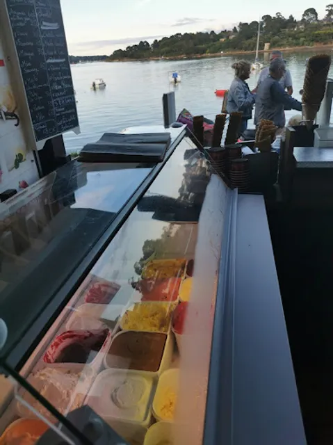 Glacier BREIZH ' ÎLE aux moines