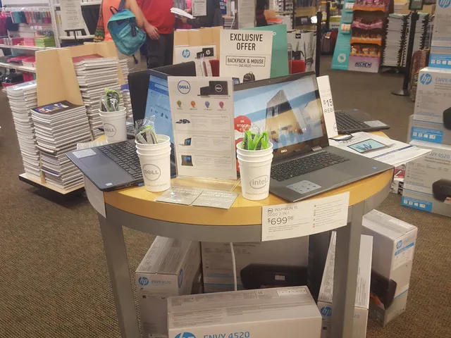 St. Petersburg College Bookstore