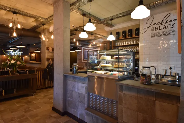 Jackson and Black Grill & Pizzeria | PAARL