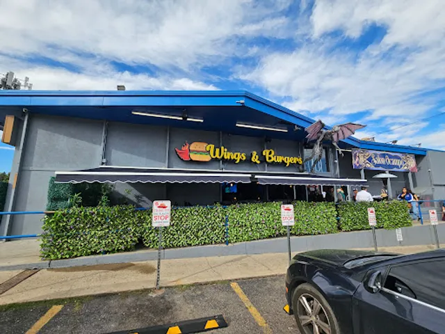 Wings & Burgers PRIME