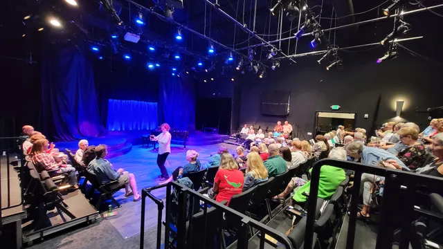 Players Circle Theater