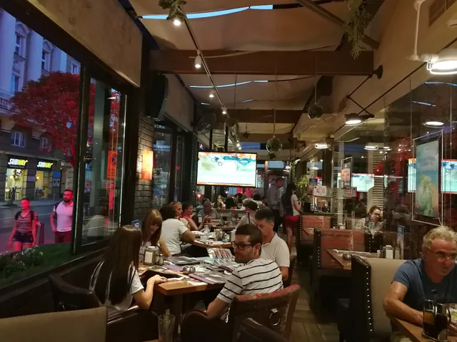 Happy Bar & Grill Rakovski