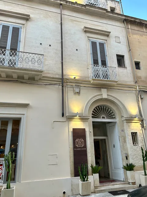 Palazzo Cavour