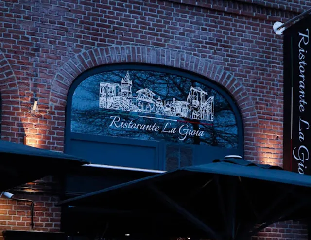 Prestige Restaurant & Bar