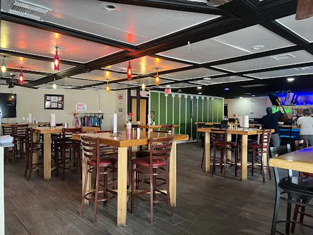 Buster's Sports Tavern