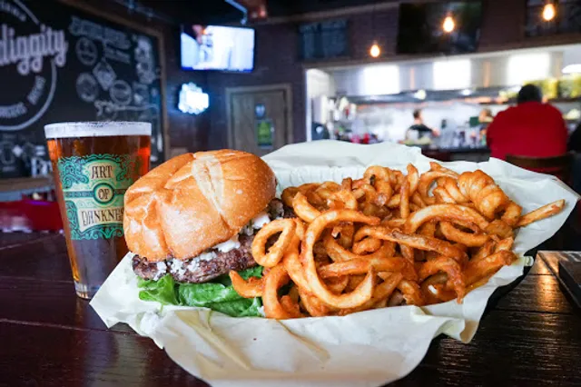 bombdiggity Dogs Burgers & Brew