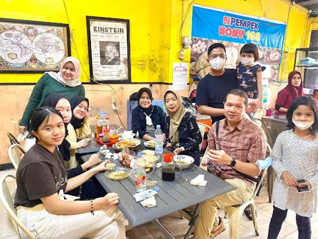 PEMPEK NONY 168 Radial