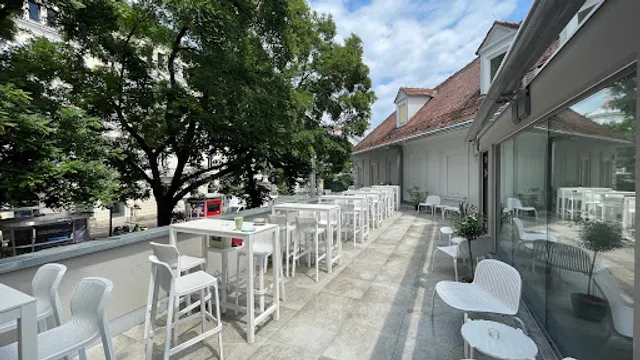 BLEND COFFEE Roasters