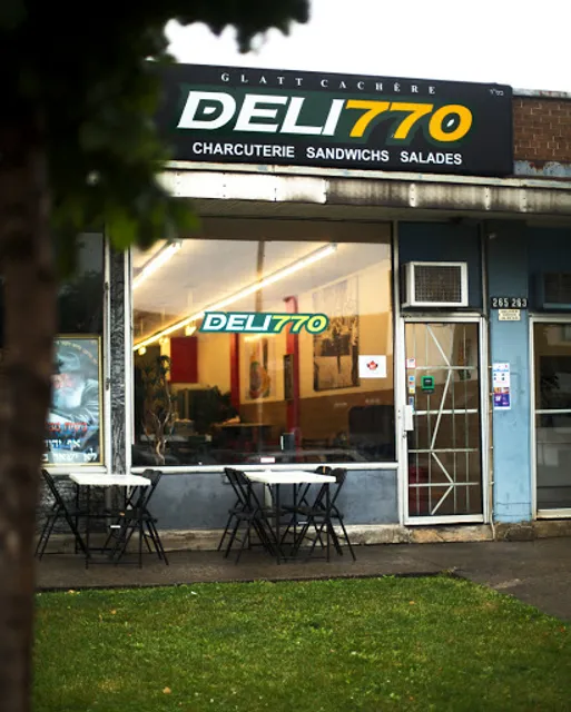 Deli 770
