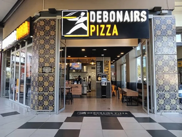 Debonairs Pizza