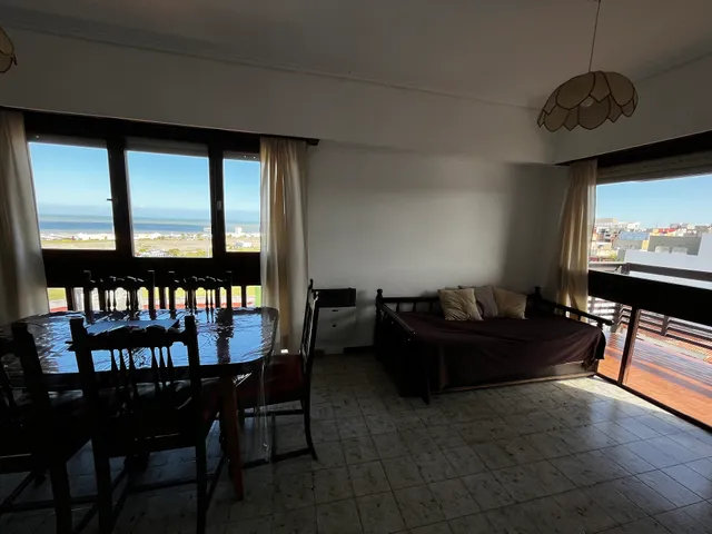 DEPTO CON VISTA AL MAR EN MAR DEL PLATA