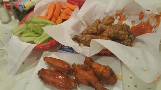 Hot Wings Cafe