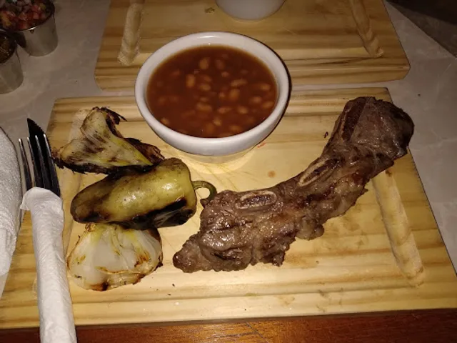 La Finca Parrilla & Taco