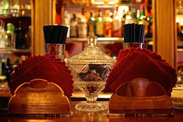 Harvey's Cocktail Bar