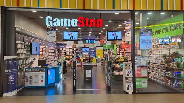 GameStop