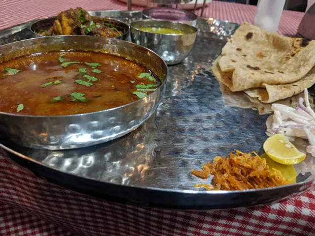 Relax and dine bar resturant