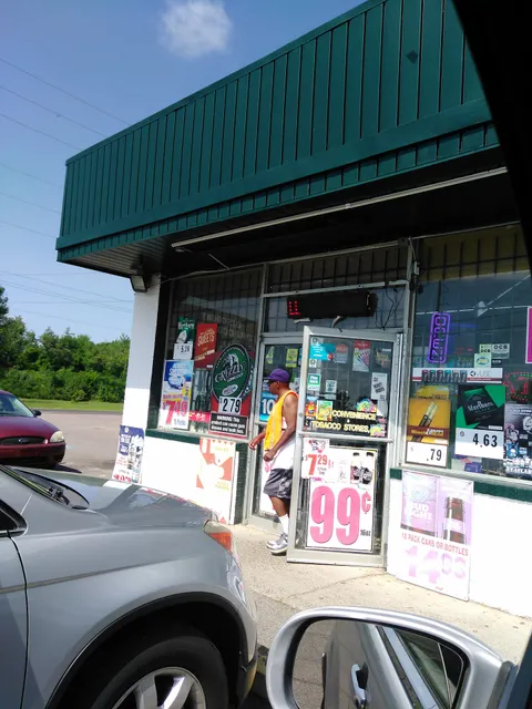 Moe's discount tobacco