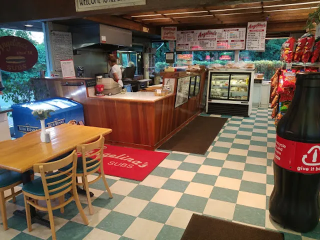 Angelina's Submarine Shops