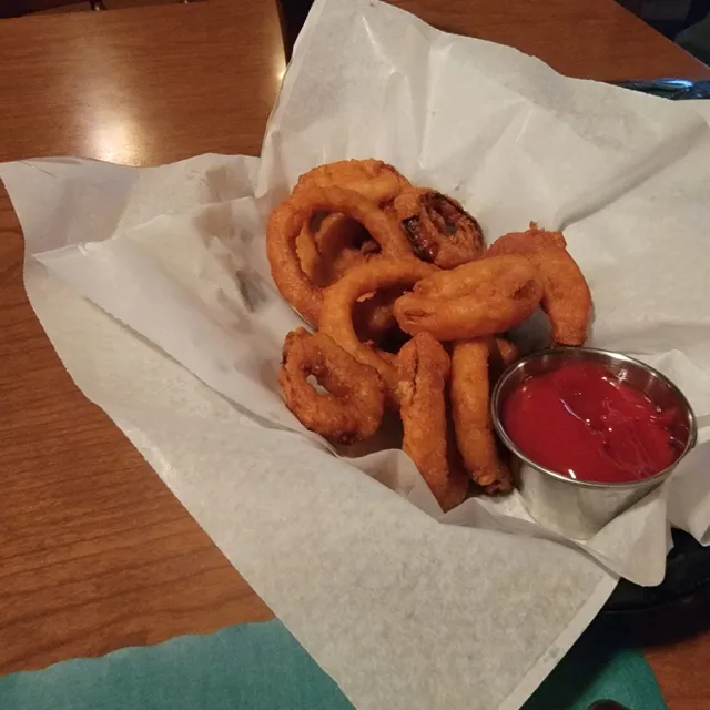 Pine Inn Restaurant & Bar