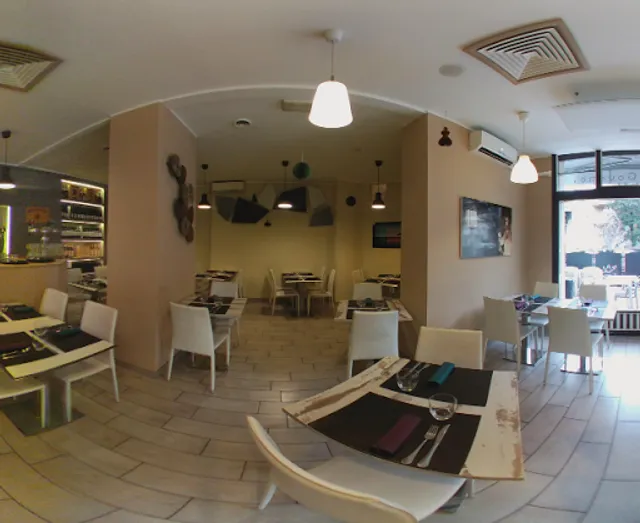 AL 384 Pizzeria con Cucina