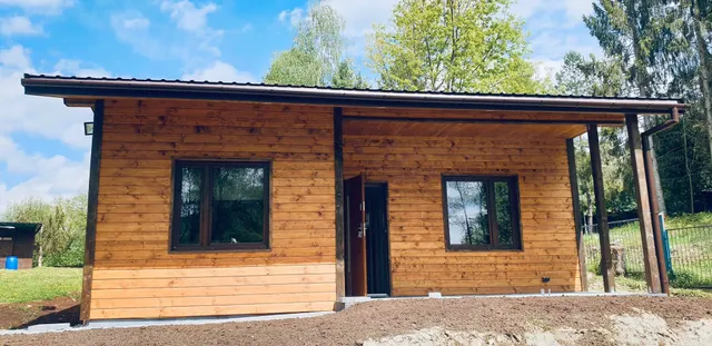 Ośrodek Ustronie Bieszczady w Myczkowcach. Restauracja ogólnodostępna, Domki Letniskowe