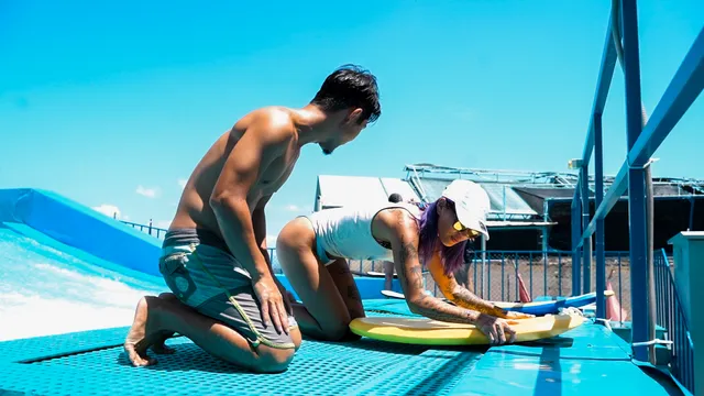 長洲衝浪 Cheung Chau Surf Park