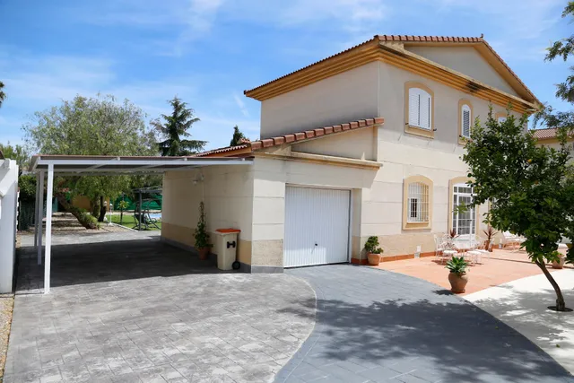 Alojamiento Turístico Esmeralda