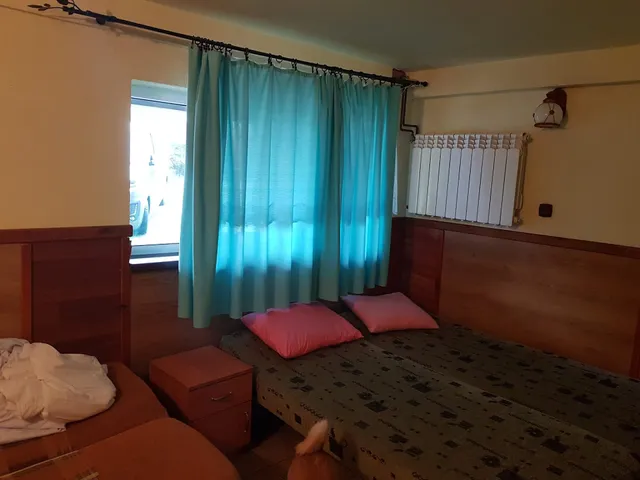 Ośrodek Wypoczynkowy "Kaskada" Domki letniskowe Hotel Noclegi Kwatery pracownicze Tanie pokoje