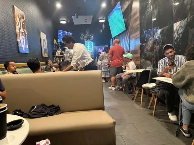 Dubai Cafe