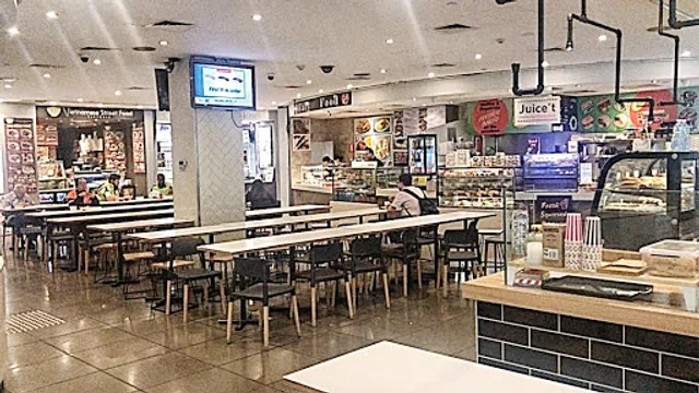 480 Collins Food Plaza