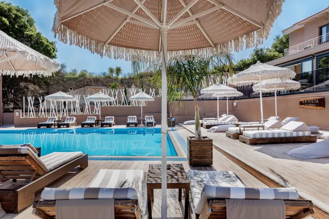 The " L" Suites & Apartments