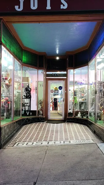 Jois boutique la moda actual LLC