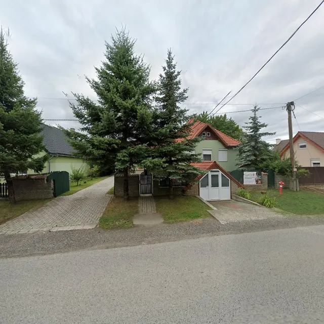 Mammutfenyő vendégház