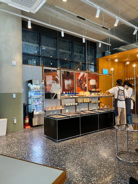 아우어베이커리 청담사거리점