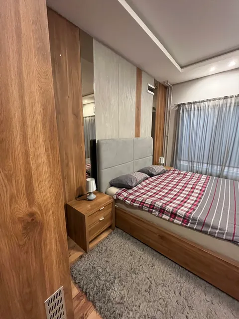 Ivi Place Apartments