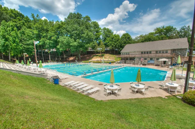 Chastain Park Pool