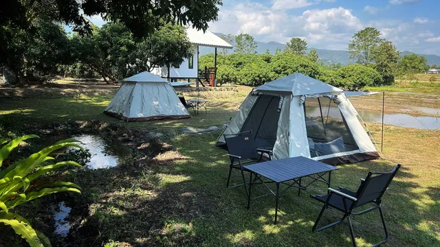 The Farmer coffee & farm stay