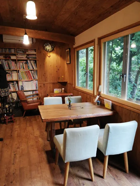 青梅カフェ CAFE YUBA 飯能・岩蔵温泉